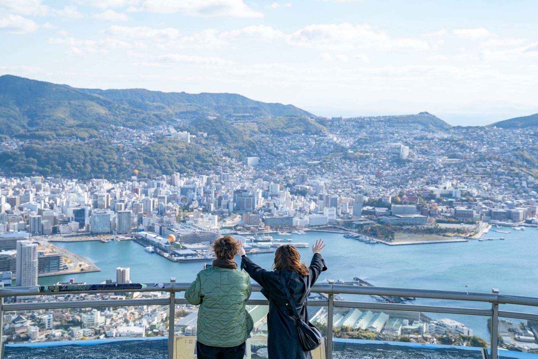 昼の稲佐山-1
