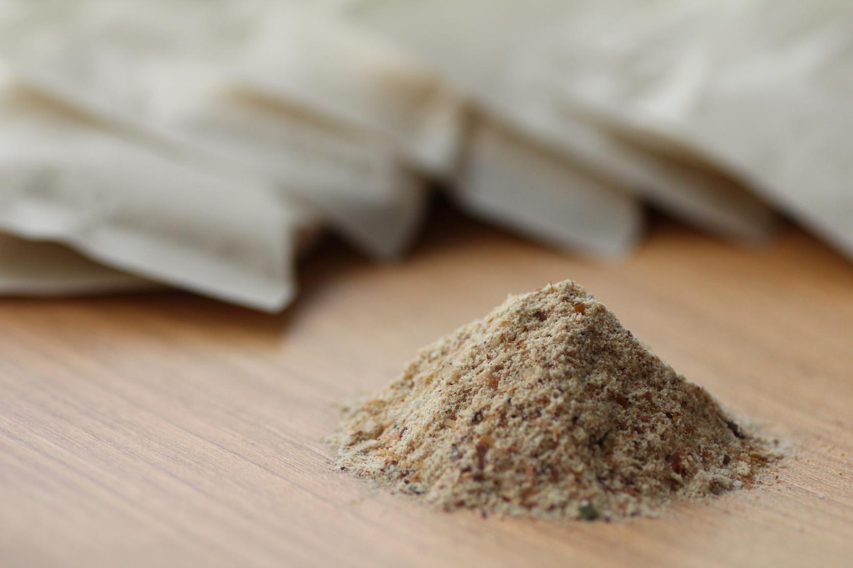 히라도 기념품인 날치 제품(맛국물 팩이나 후리카케 등)-1