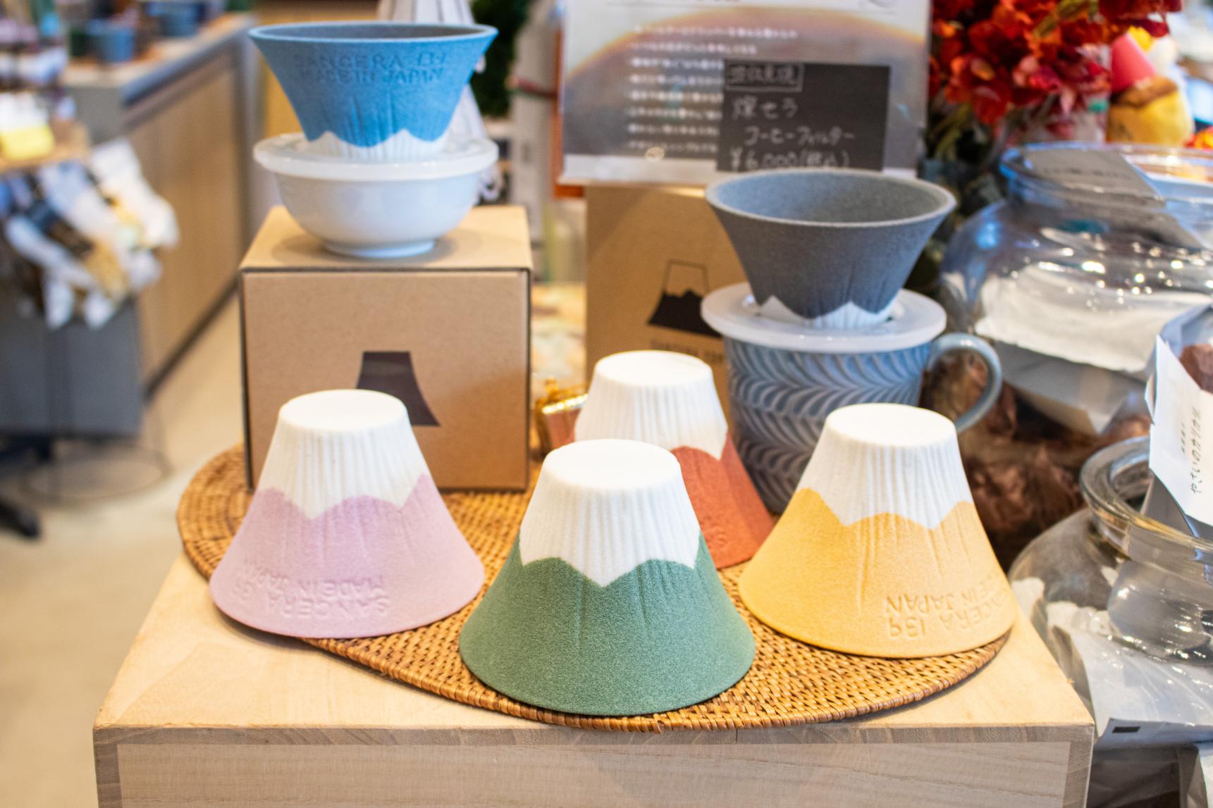 ４．Buy Sweets at Irohaya Dejima Main Store-3