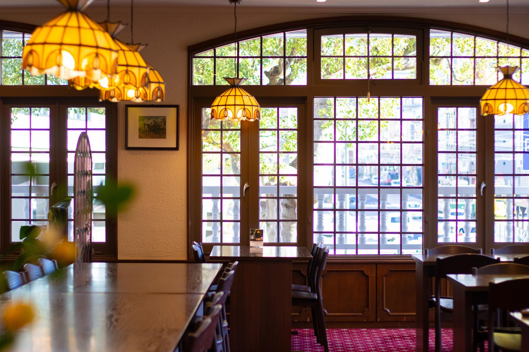 ２． Enjoy Castella at Shooken-2