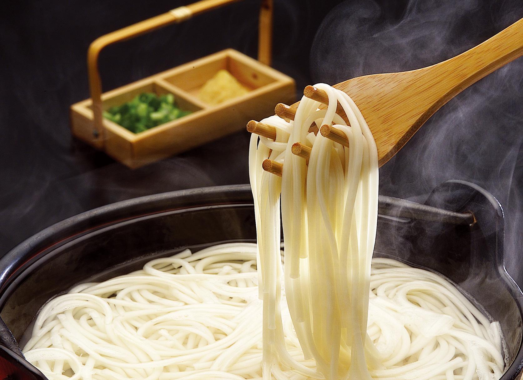 あっという間に完食してしまう美味しさ！　日本三大うどんの1つ「五島手延べうどん」-0