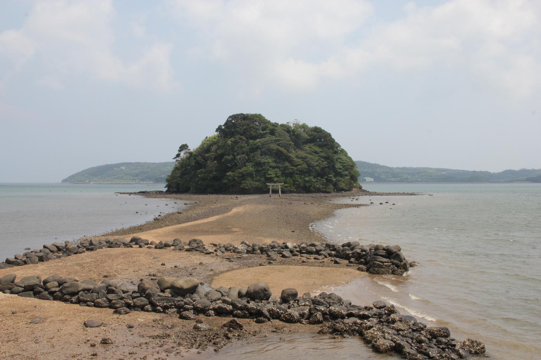 參拜道路從海中浮現的「小島神社」-2