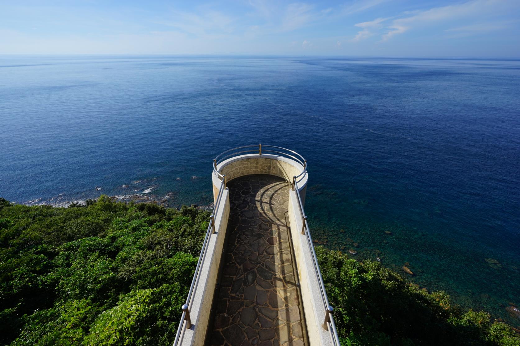 雄大な自然を感じよう！海・山・歴史が交差して生み出す絶景も必見！-4