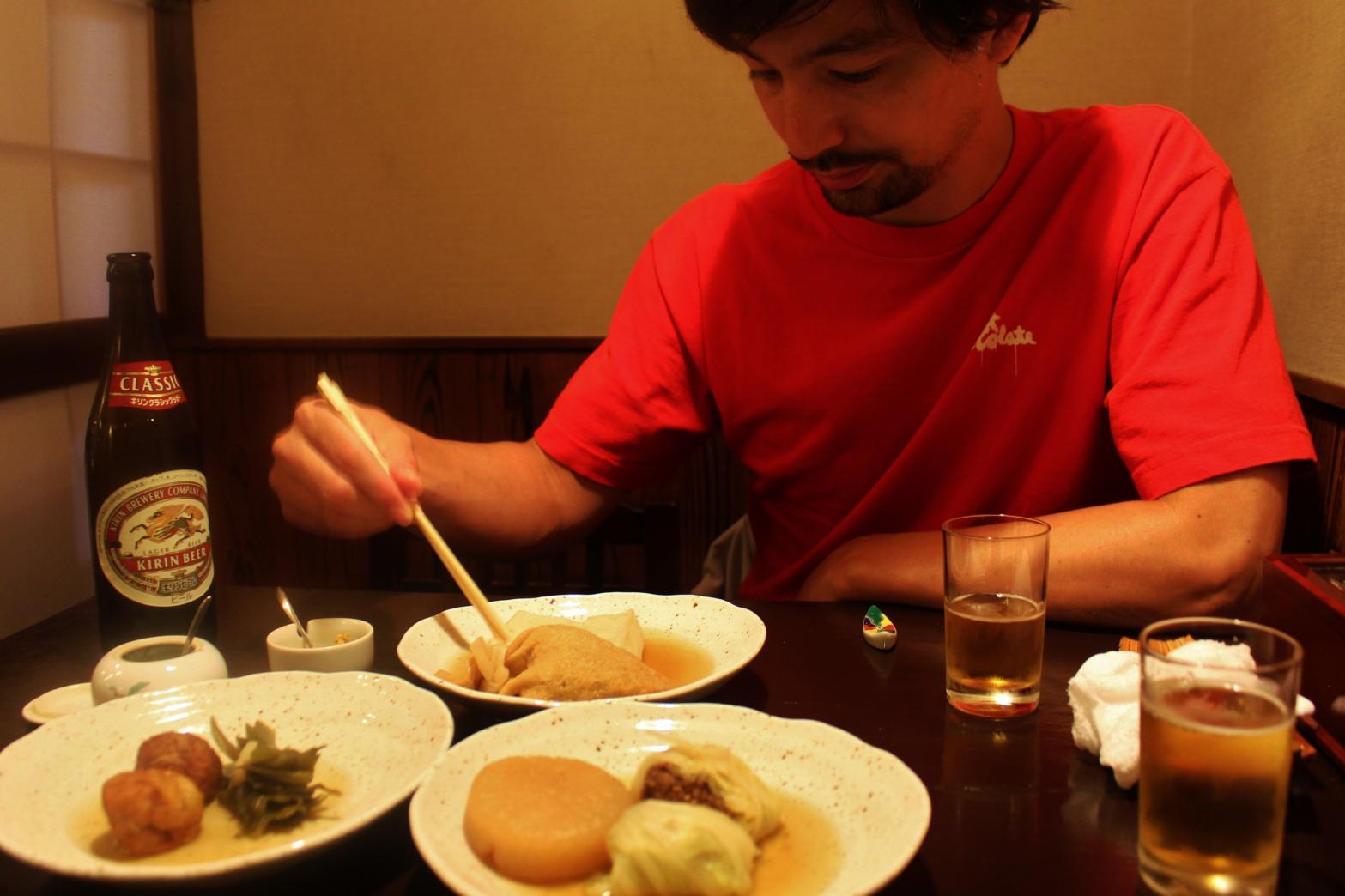 Homemade Japanese "Oden" at a Long-established Restaurant-2