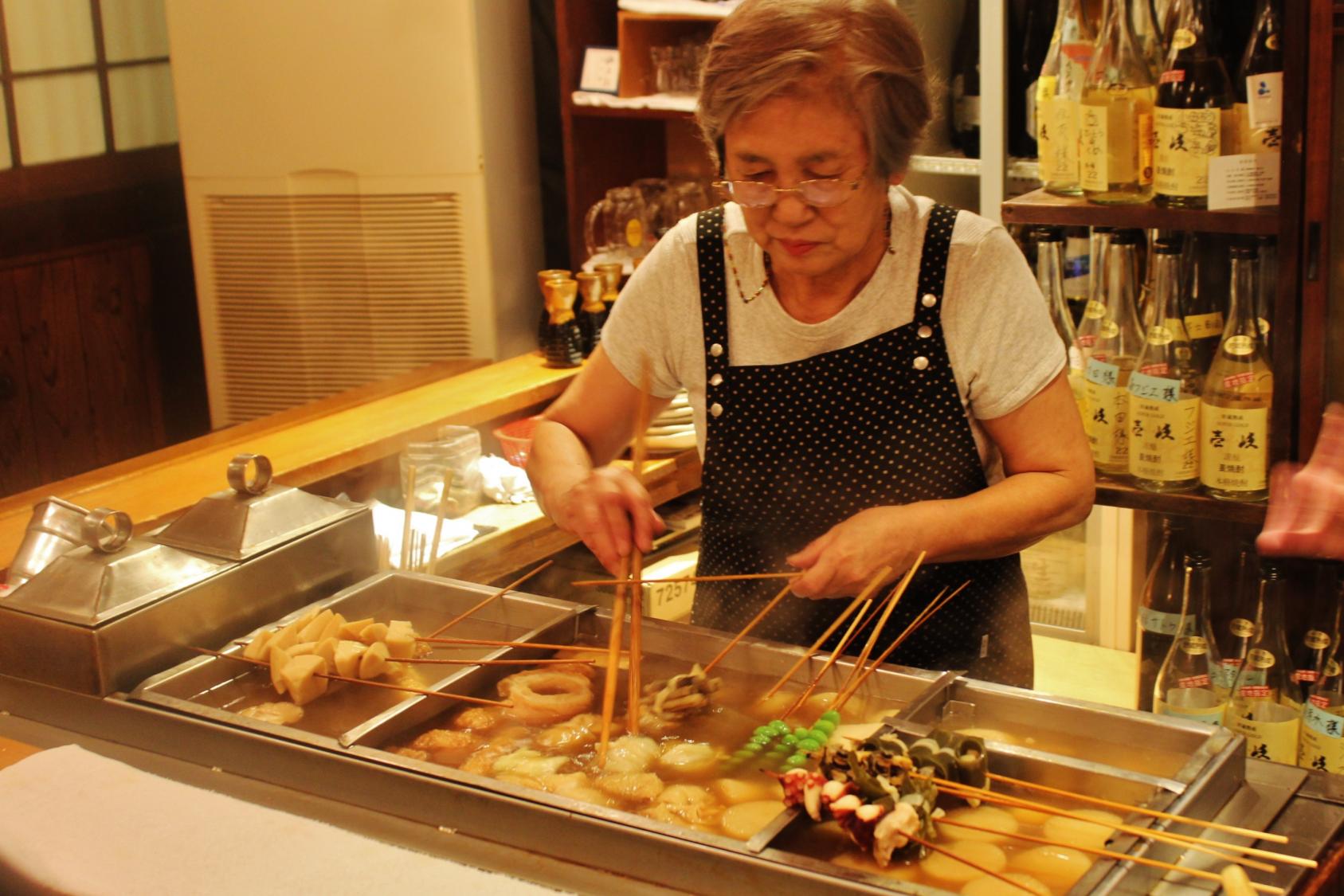 Homemade Japanese "Oden" at a Long-established Restaurant-0