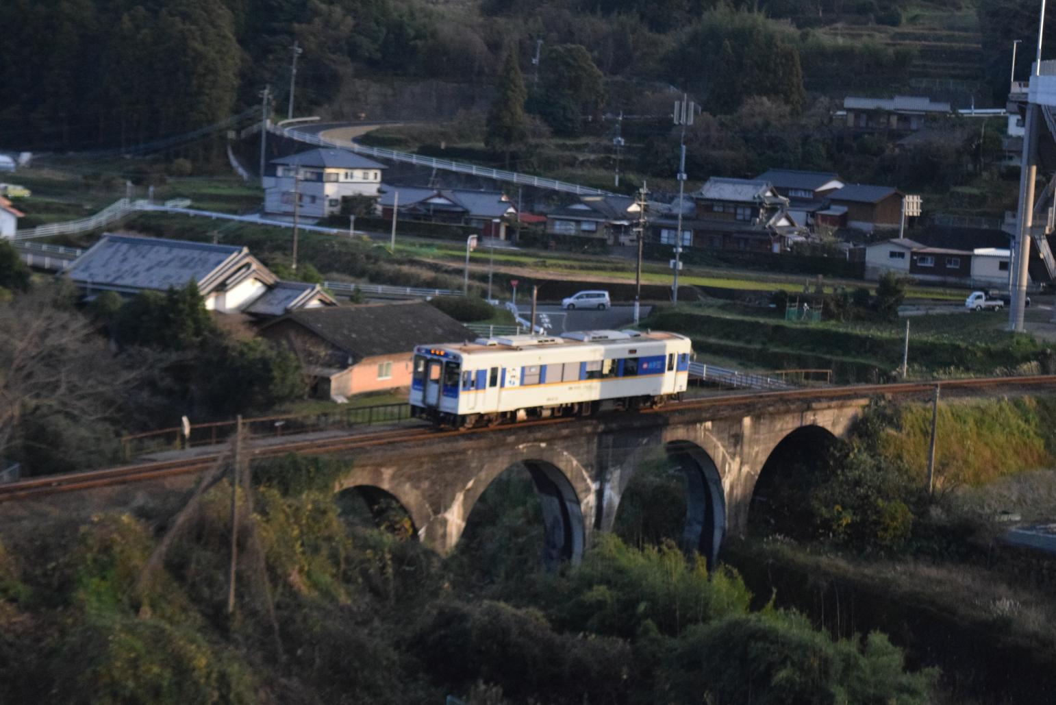 Matsuura Railway: Feel and Take in the Unadorned Landscapes-7