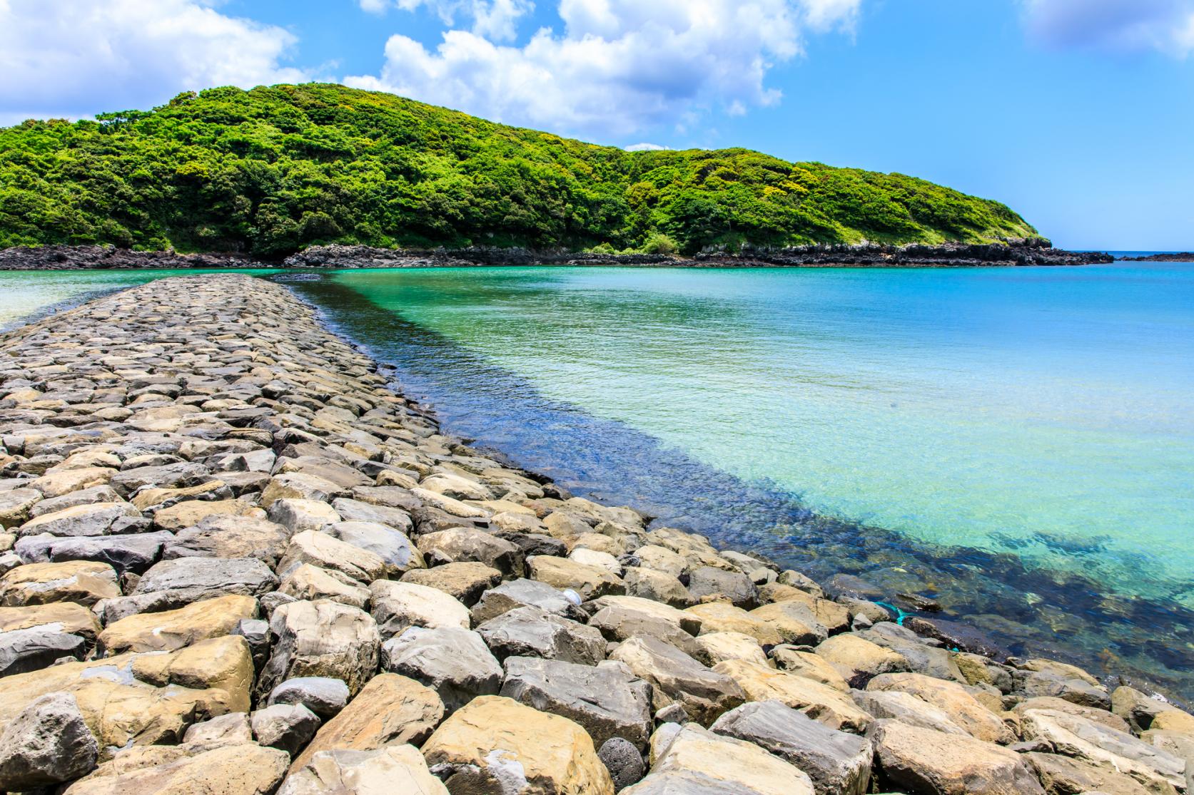 まるで玄界灘の宝石箱！広大な絶景ビーチでゆったり海水浴を-6