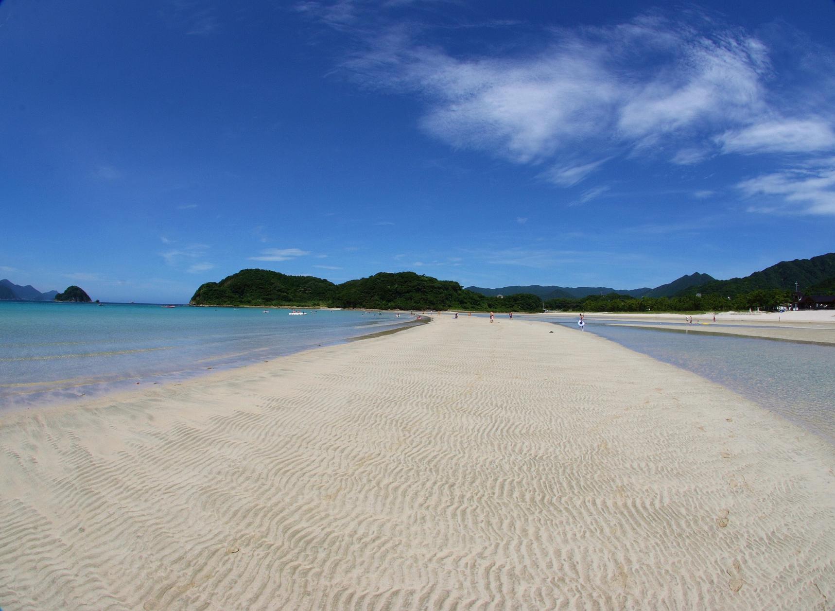 Hamagurihama Beach-0