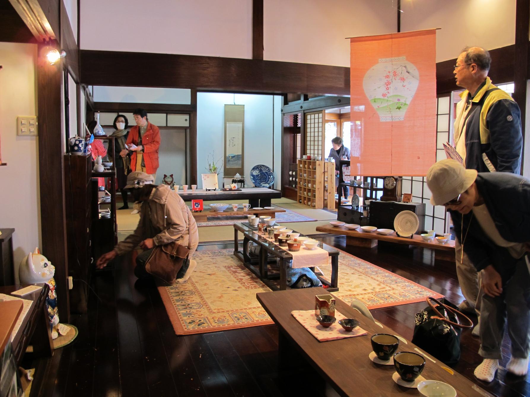 Tea and Pottery – Higashi Sonogi and Hasami-3