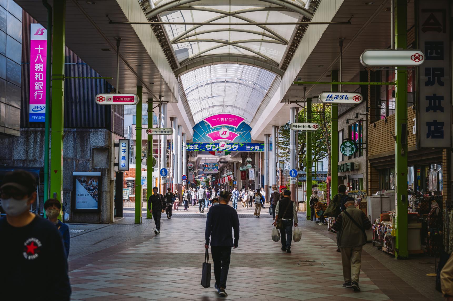 Longest in Japan! An awesome and retro shopping arcade-1