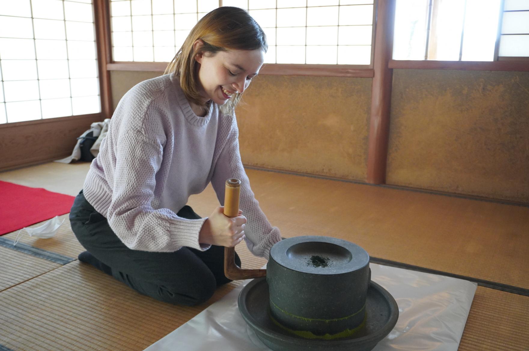 Option 1. Tea ceremony host experience-1