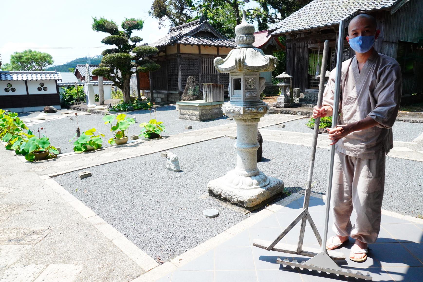 Landscape Your Own Rock Garden at Chouju-ji Temple-0