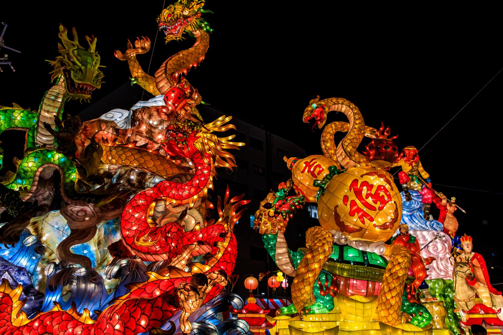 Nagasaki Lantern Festival (late Jan to late Feb)-1