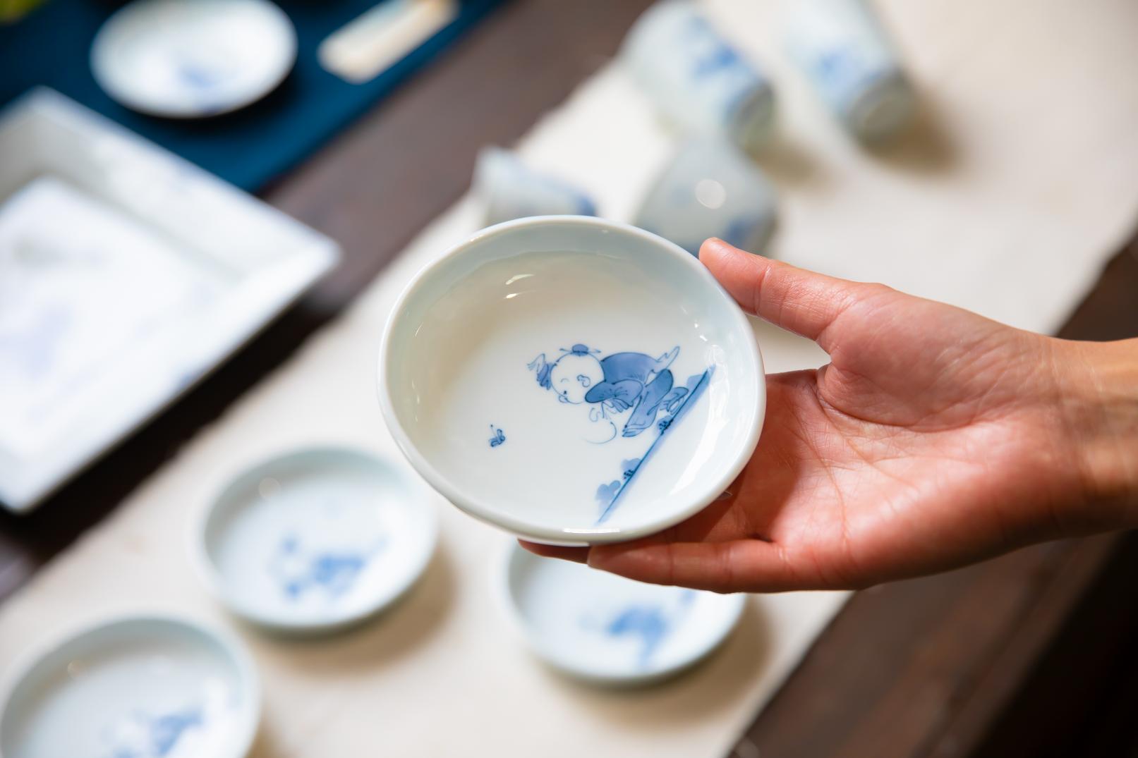 Sasebo’s Japan Heritage 02
Hizen, home of Japanese Porcelain
– A stroll through a profusion of pottery –-0