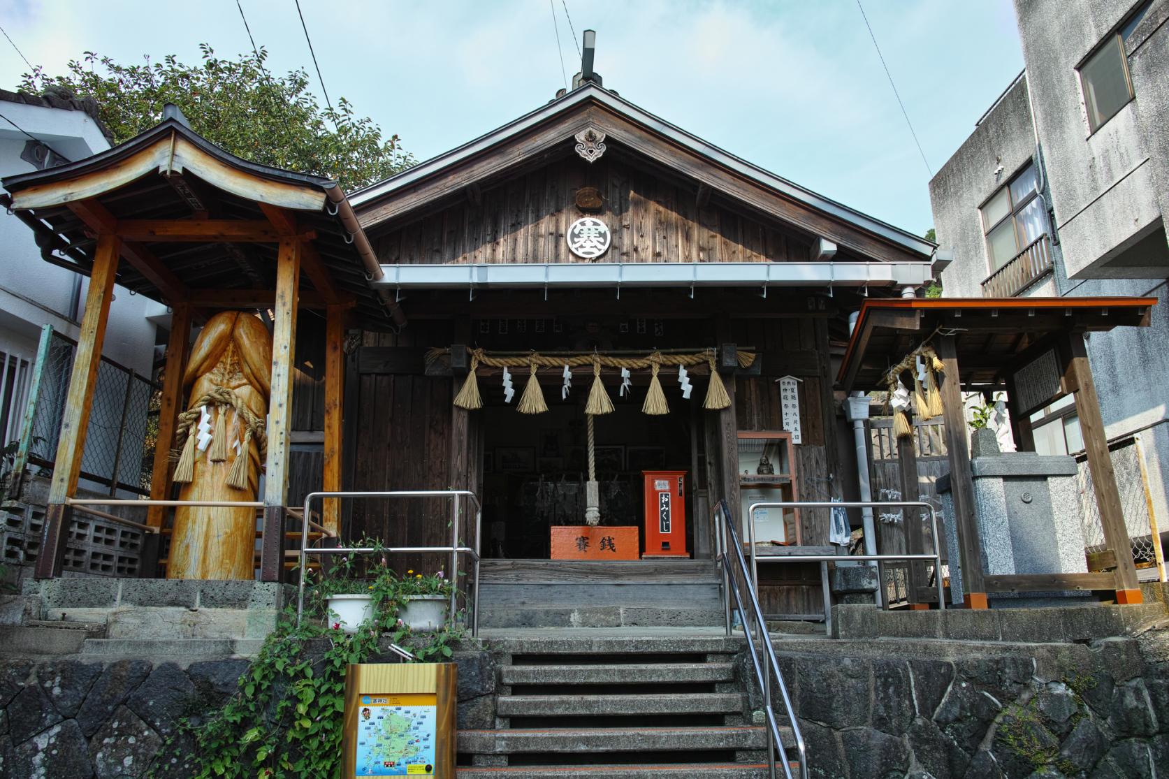 女子旅にもオススメ！　神々が宿る島で絶景パワースポット巡り！-2