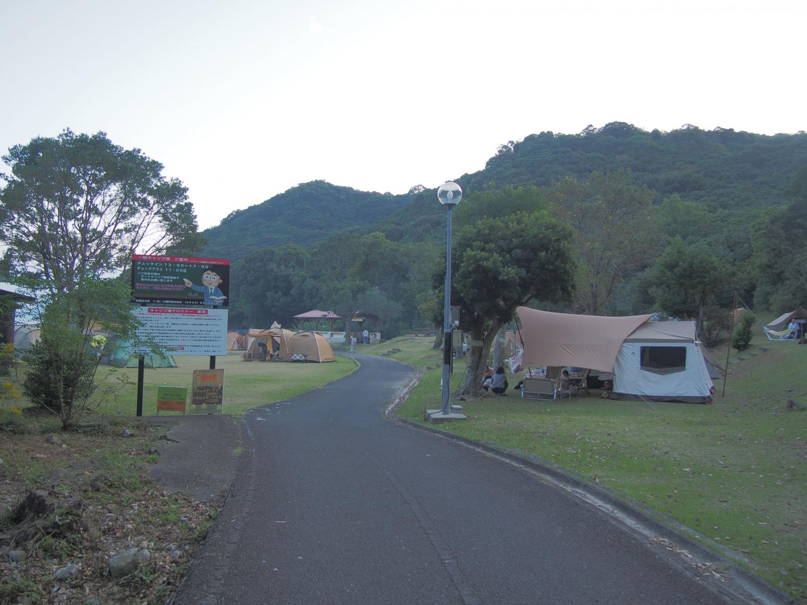 近くに温泉があるキャンプ場｜大崎自然公園内（川棚町）-2