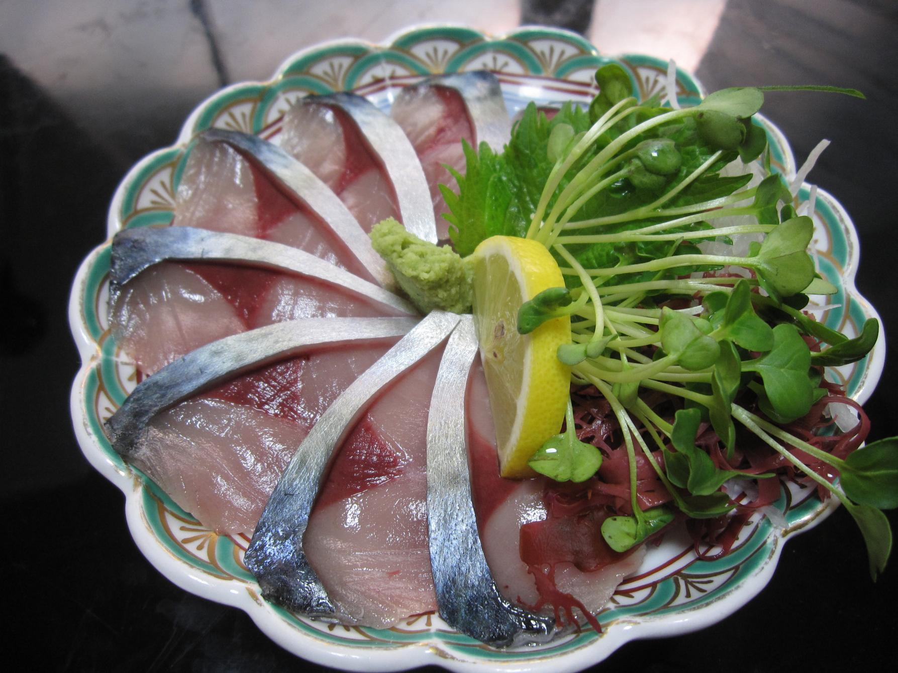 到居酒屋享受極品生魚片！-8