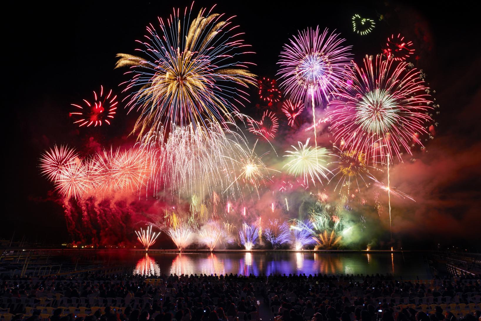 Year-Round Magic: Seasonal Events Throughout a Year-4