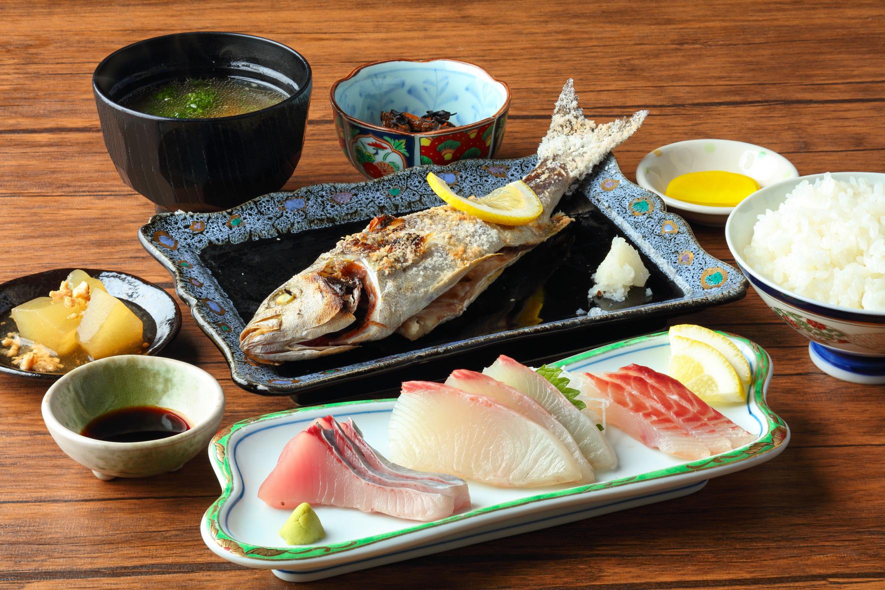 かもめの朝ごはん-0