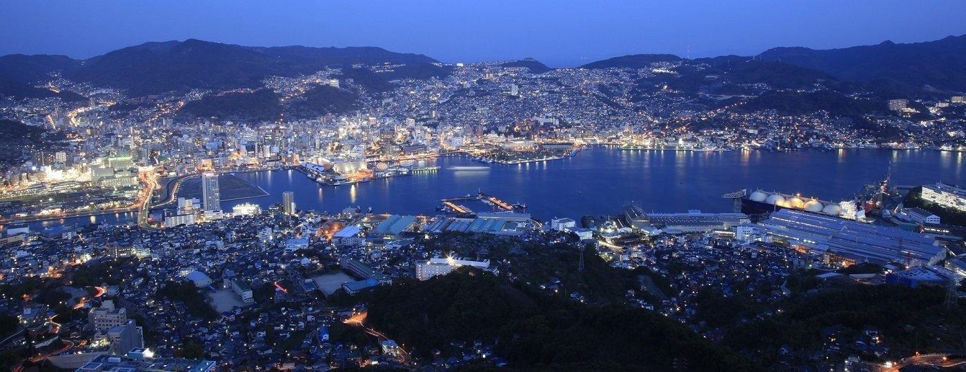 The Beauty of Nagasaki's Nightscape-1