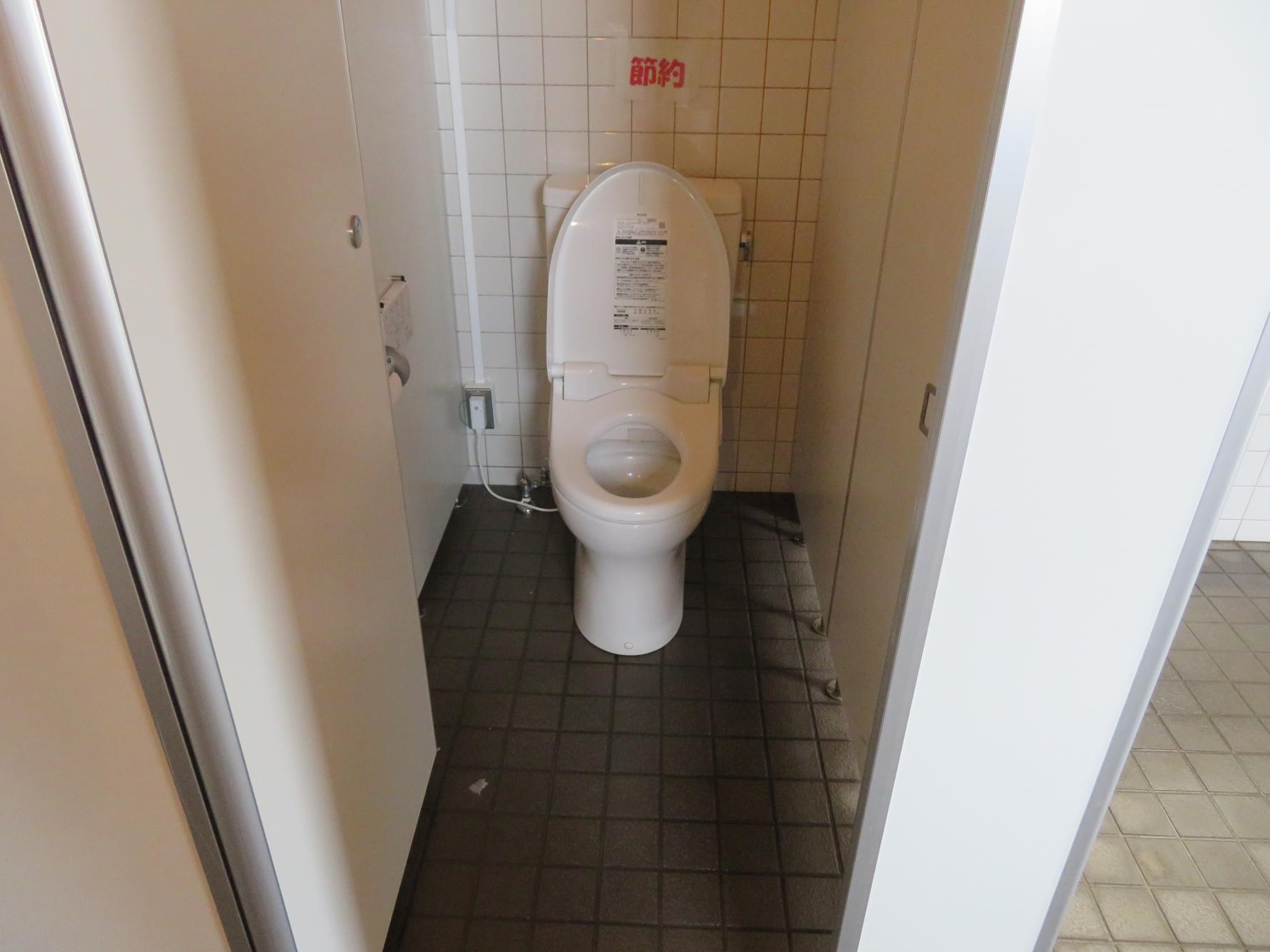 一般トイレ-3