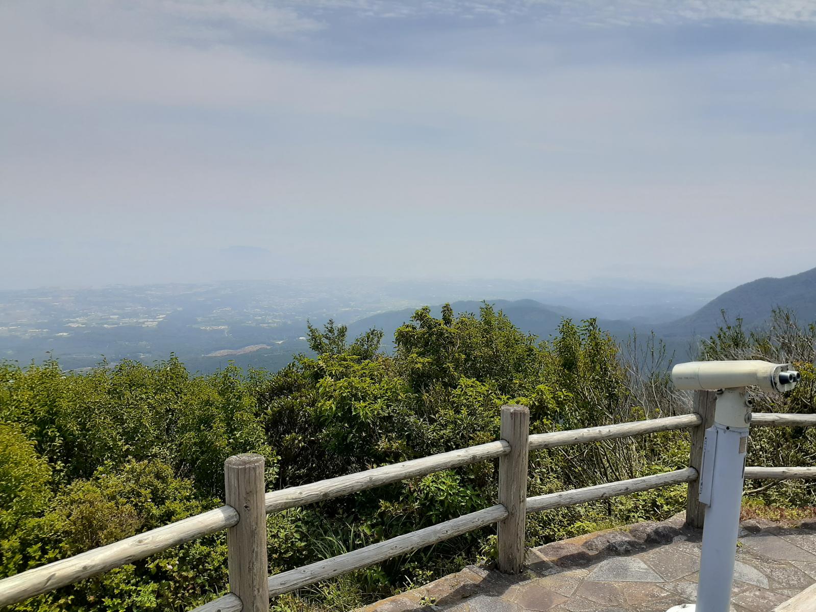 小さな展望所からの景観-3