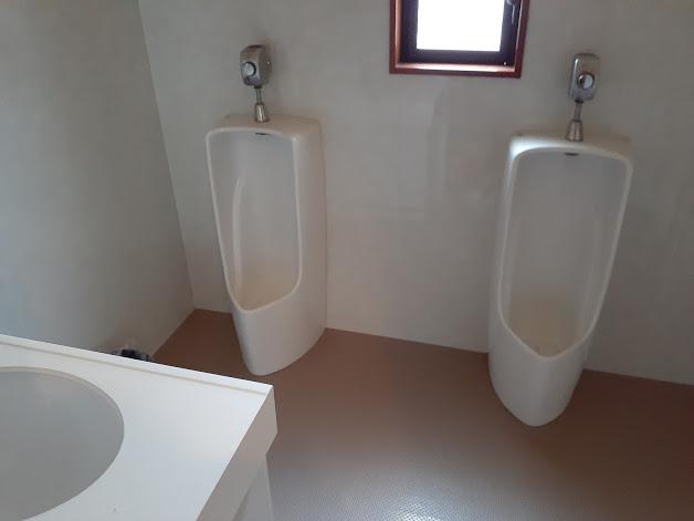 男性用トイレ小便器-3