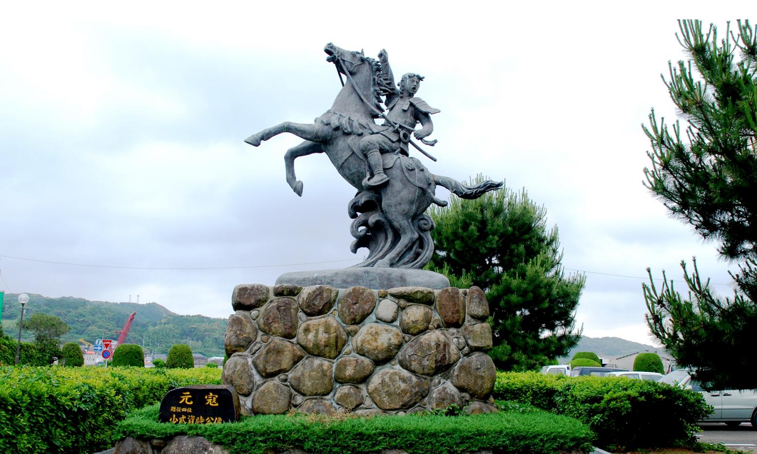Genkō Monument-0