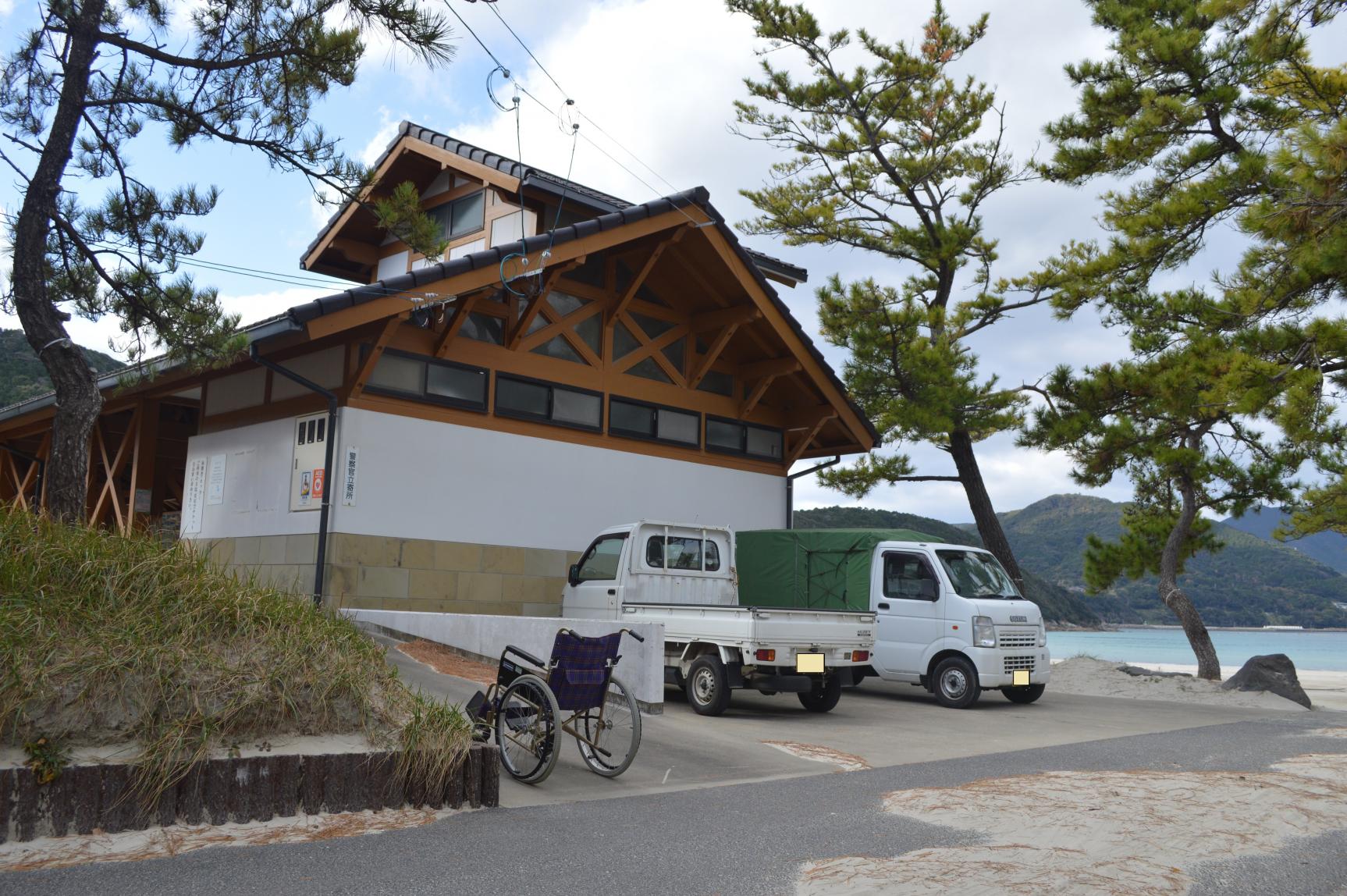 バリアフリー駐車場-1