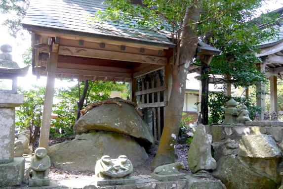 Ondake Shrine-5