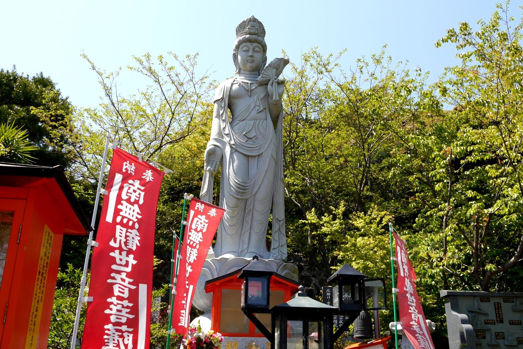 諸津観音白歯雪公園-1