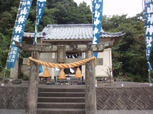 山神神社【桐古里】-0