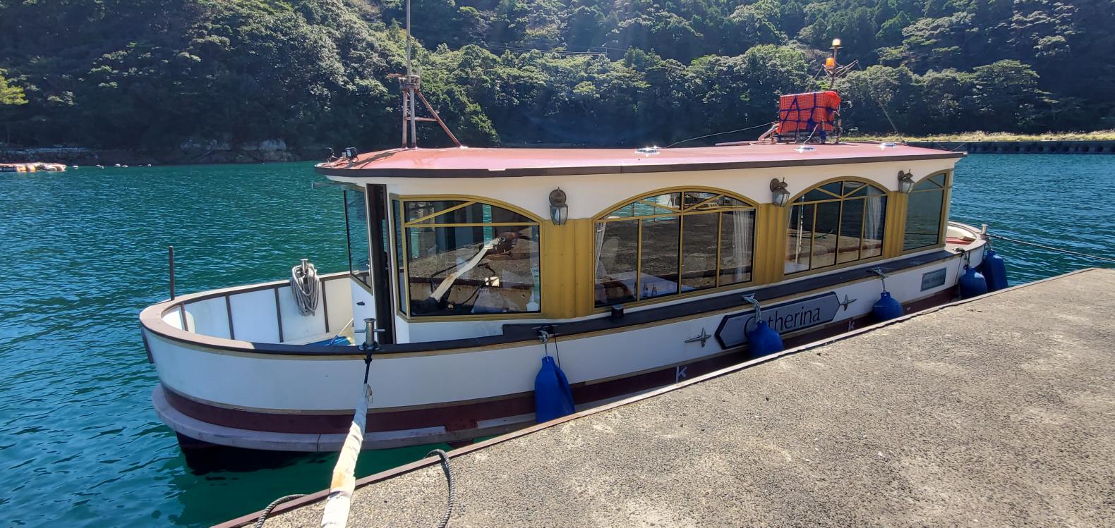 Luxury Sightseeing Boat -Catherina--2