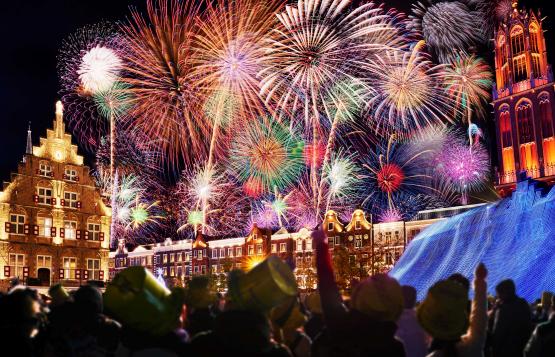 Huis Ten Bosch - Count Down Fireworks-0