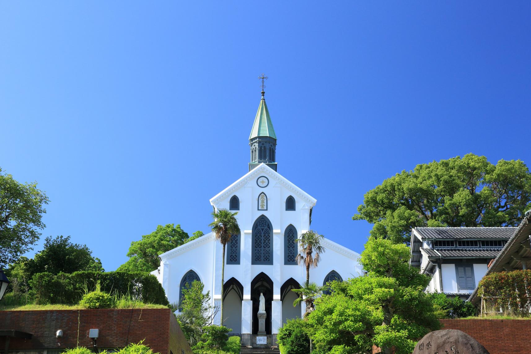 Oura Cathedral / La cathédrale d’Oura-1