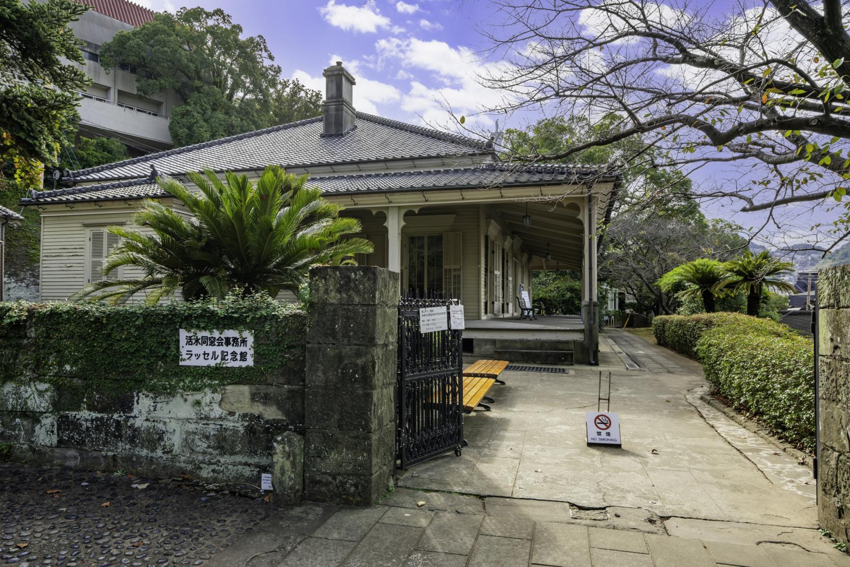 東山手十二番館（旧居留地私学歴史資料館）-1