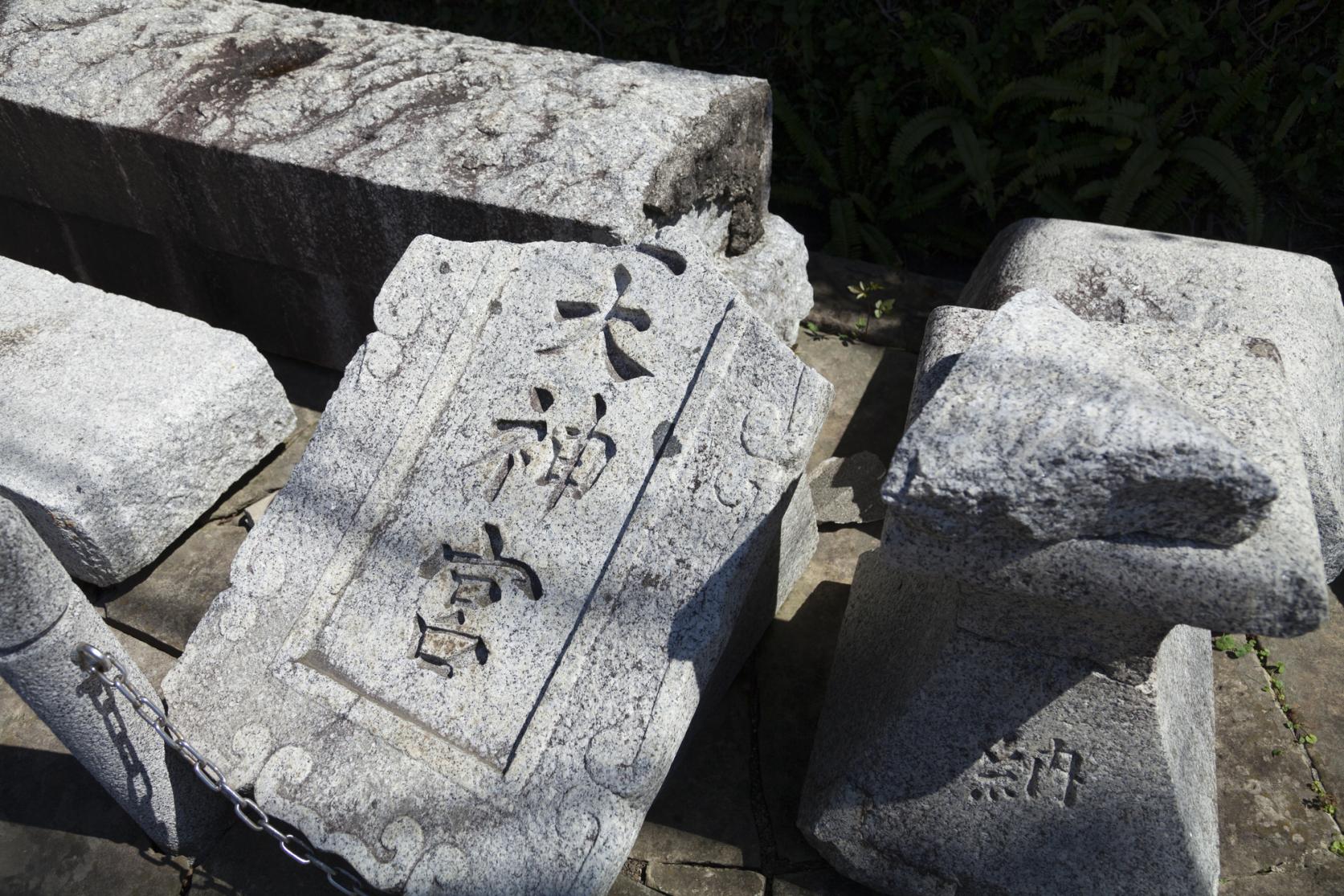 Sanno Shrine and The One-Pillar Torii Gate-4