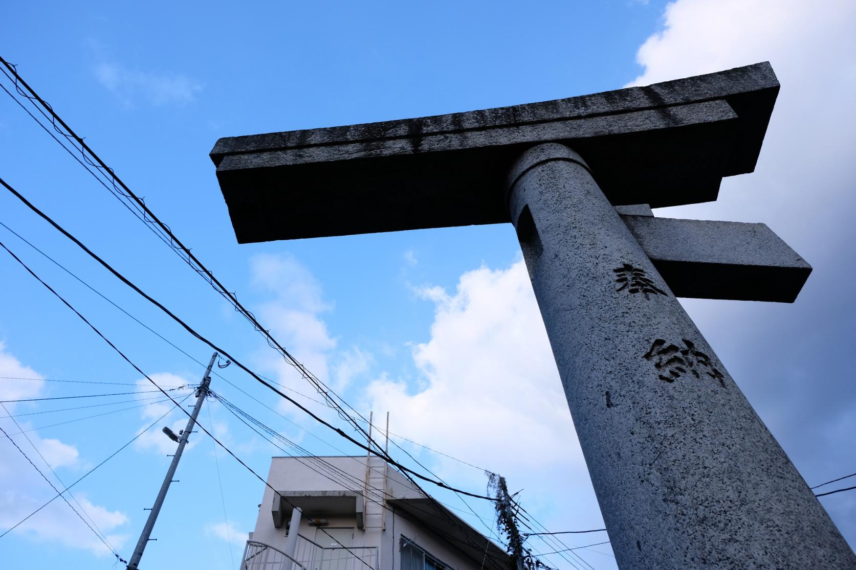 山王神社第二鳥居（獨柱鳥居）-1