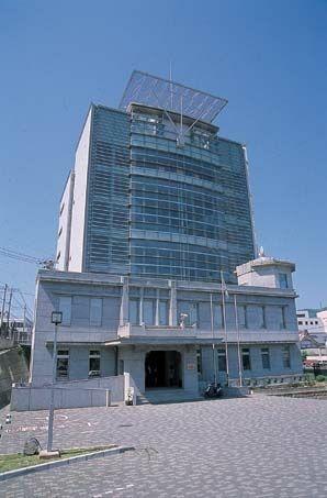 海上自衛隊佐世保史料館 セイルタワー 観光スポット 公式 長崎観光 旅行ポータルサイト ながさき旅ネット