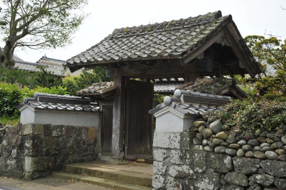 江戸時代武家旧家屋敷当時物３５センチサイズかめ壷傘立用風流な飾り置物 武家屋敷通りふるさと館 | 観光スポット | 【公式】長崎観光/旅行