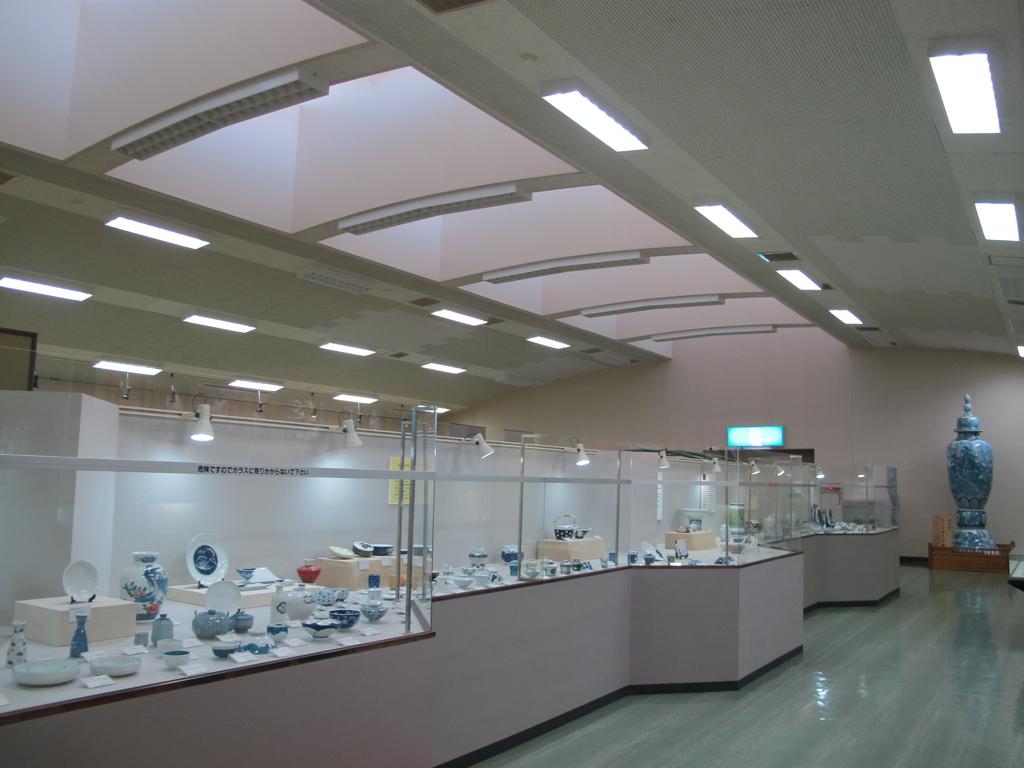 Hasami Ceramics Hall-5