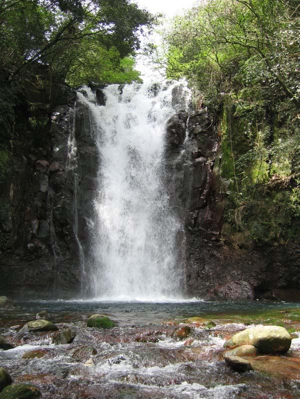 戸ノ隅の滝-0