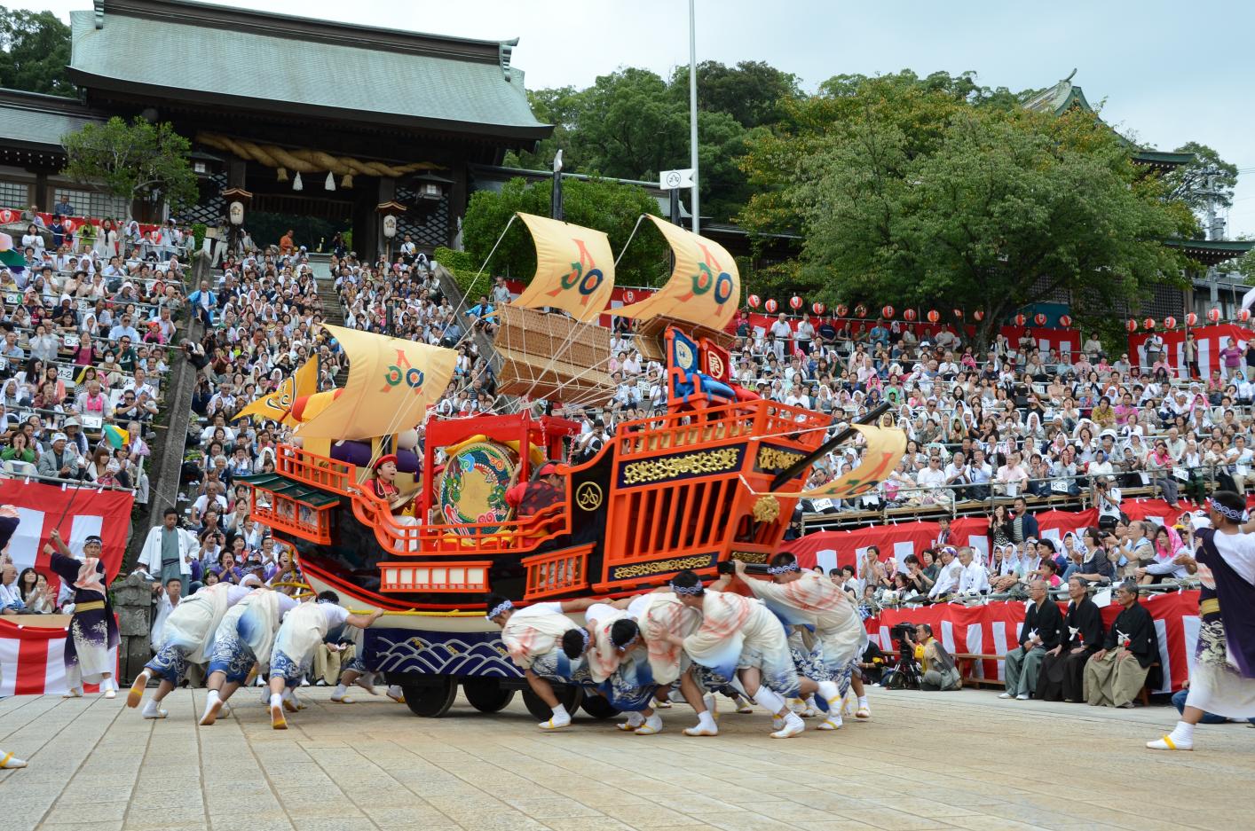 Nagasaki Kunchi festival float