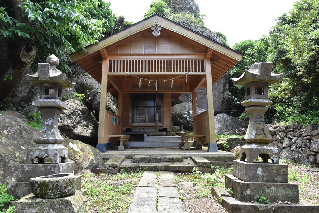 【宇久島】厄神社-1