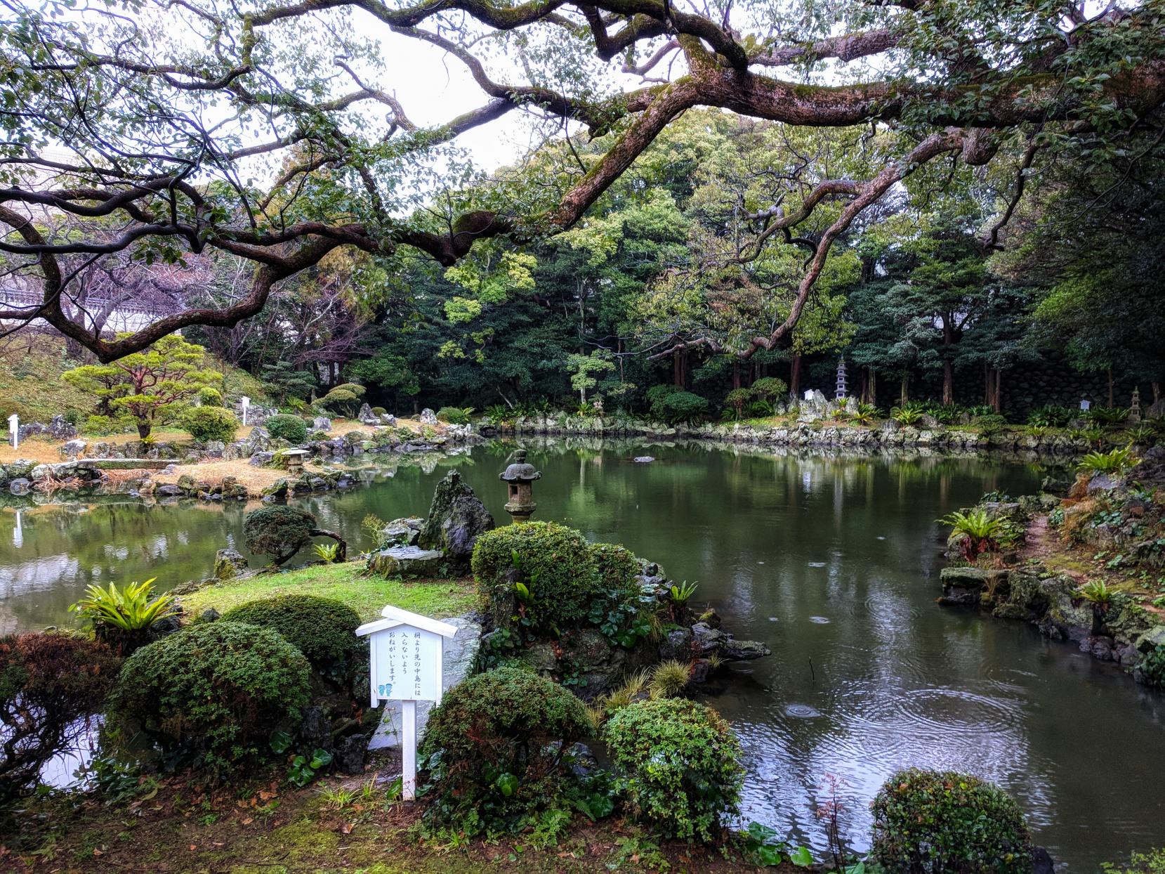 五島氏庭園隠殿屋敷・心字が池-9