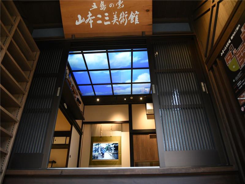 山本二三美術館-1