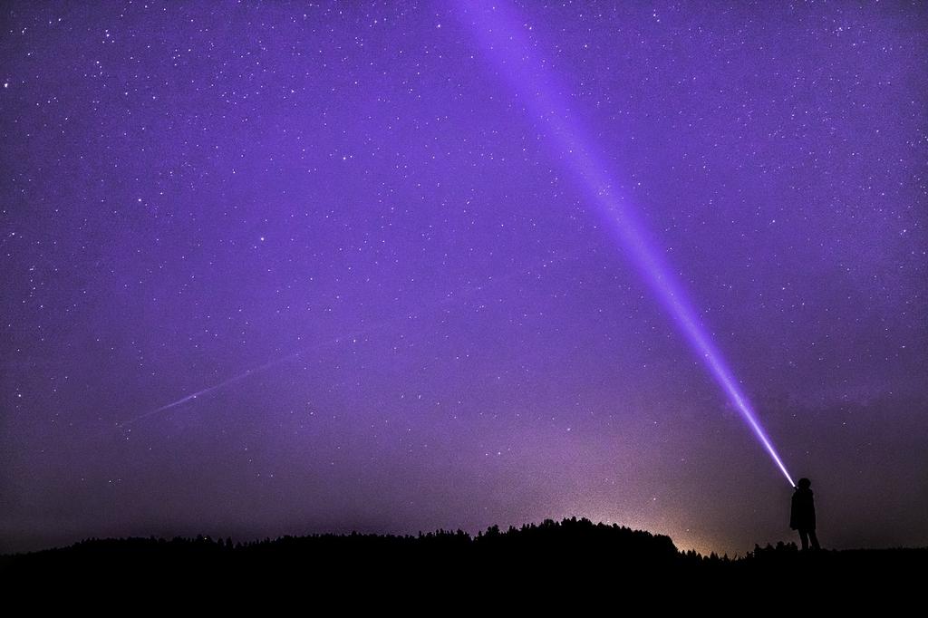 絶景の夜空　星空ガイド-1