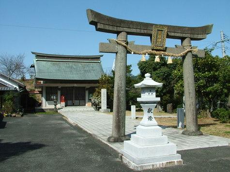 三柱神社（みはしらじんじゃ）-1