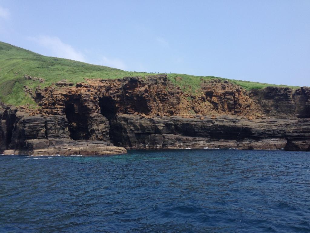 大瀬崎断崖 スポット 公式 長崎しま旅行こう 長崎の島々の観光 旅行情報ならココ 大瀬崎断崖 スポット 公式 長崎しま旅行こう 長崎の島々の観光 旅行情報ならココ