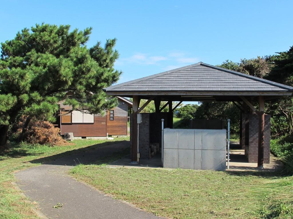 魚津ヶ崎公園 キャンプ場-2
